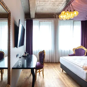 Loftstyle Hannover, Western Signature Collection Tyskland